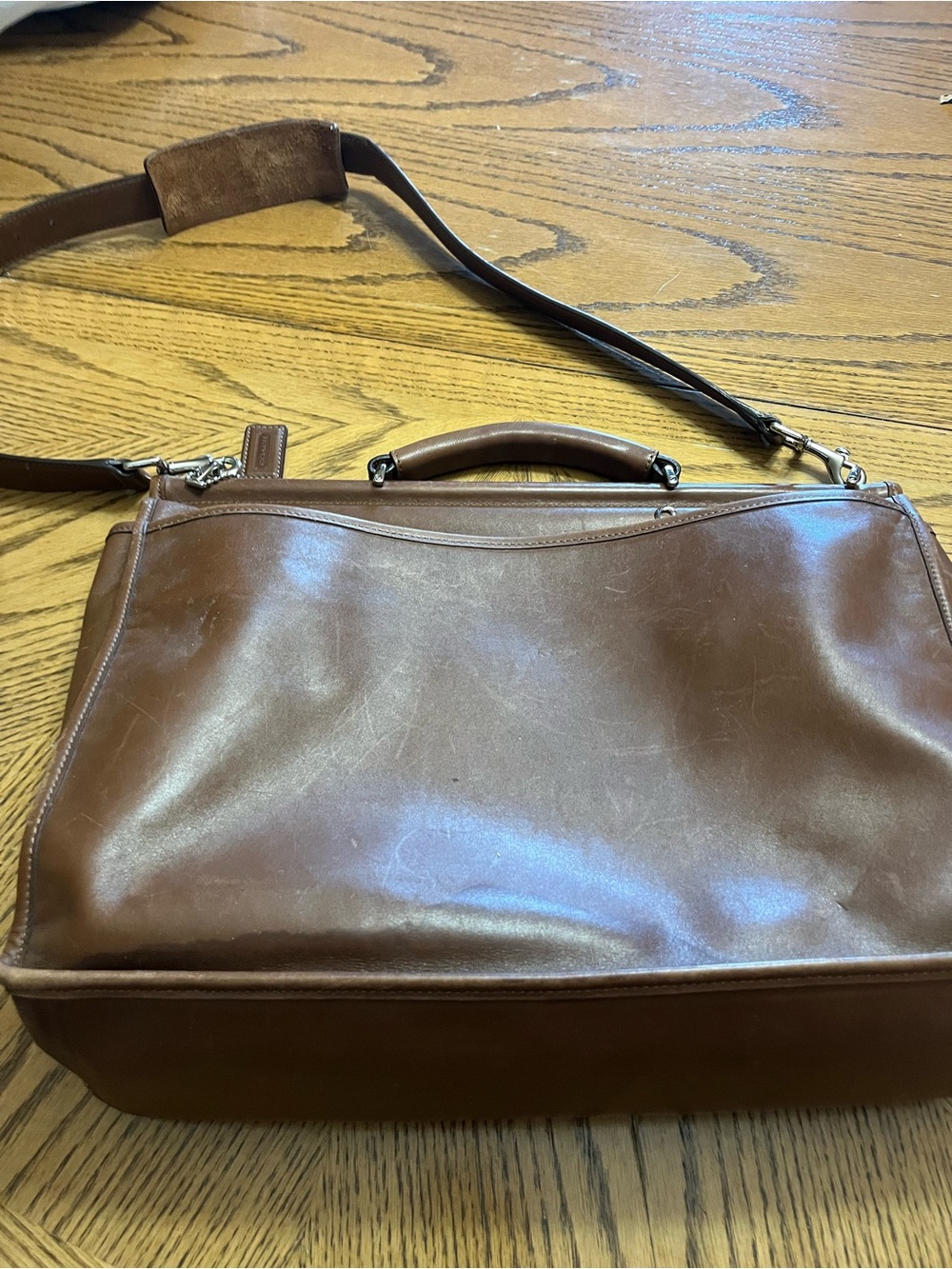 Coach Brown Leather Messenger Briefcase with Adjustable Strap - Picture 2 of 3